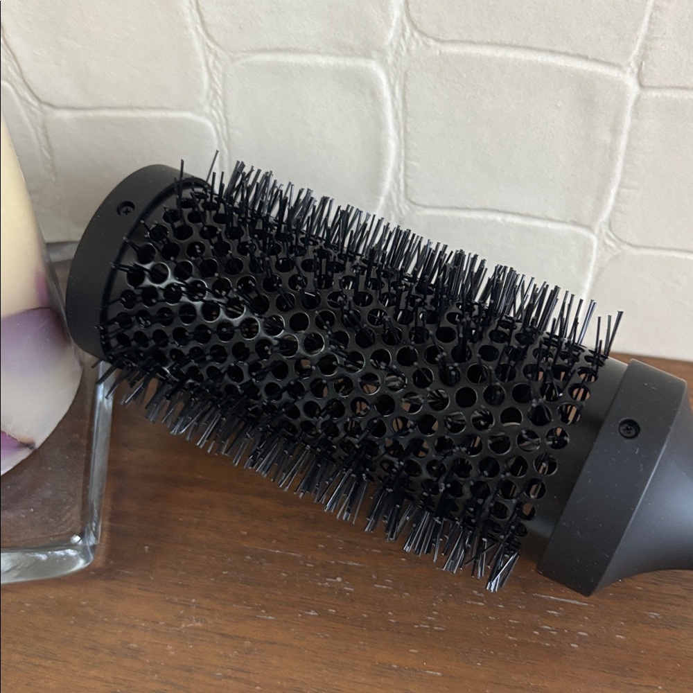 GHD Hair Brush size 3 - Picture 2 of 4